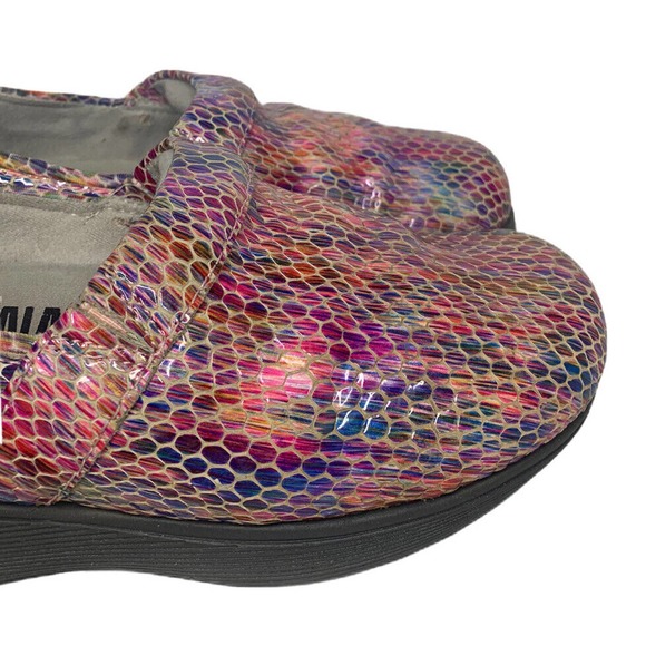 Womens Greys Anatomy Softwalk Meredith Kaleidoscope Mermaid Clogs Leather 6.5 - Picture 3 of 12